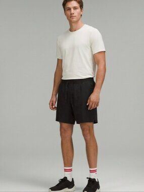 Lululemon Men's Black Shorts Size Medium Zeroed In Linerless Shorts 7" 2024